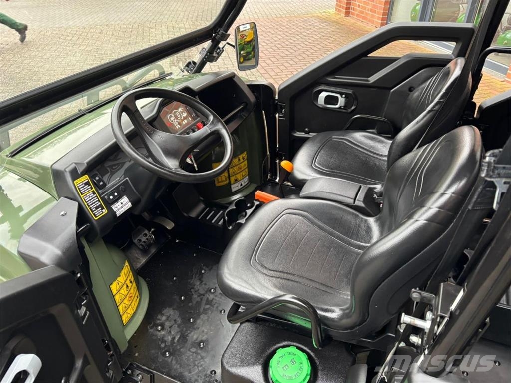 John Deere Gator XUV855M S4 مركبات لجميع التضاريس