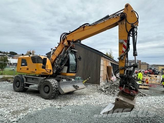 Liebherr A 916 轮式挖掘机