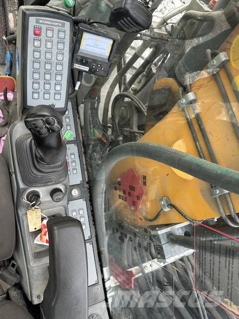 Liebherr A 916 轮式挖掘机