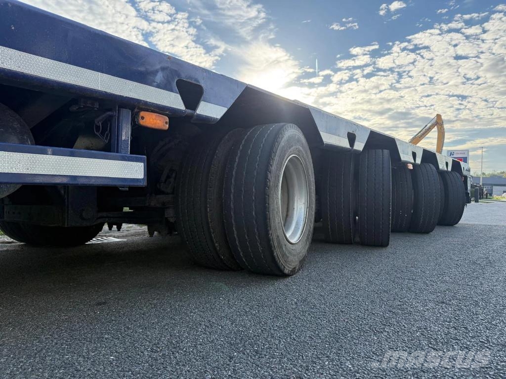 MAN TGX 18.440 Doll Trailer 4x Steered Axles Trekkers