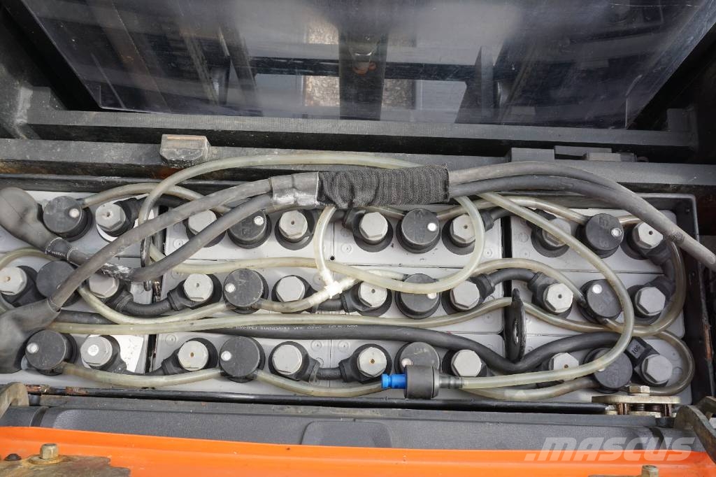 Toyota SPE120L 手推堆垛车