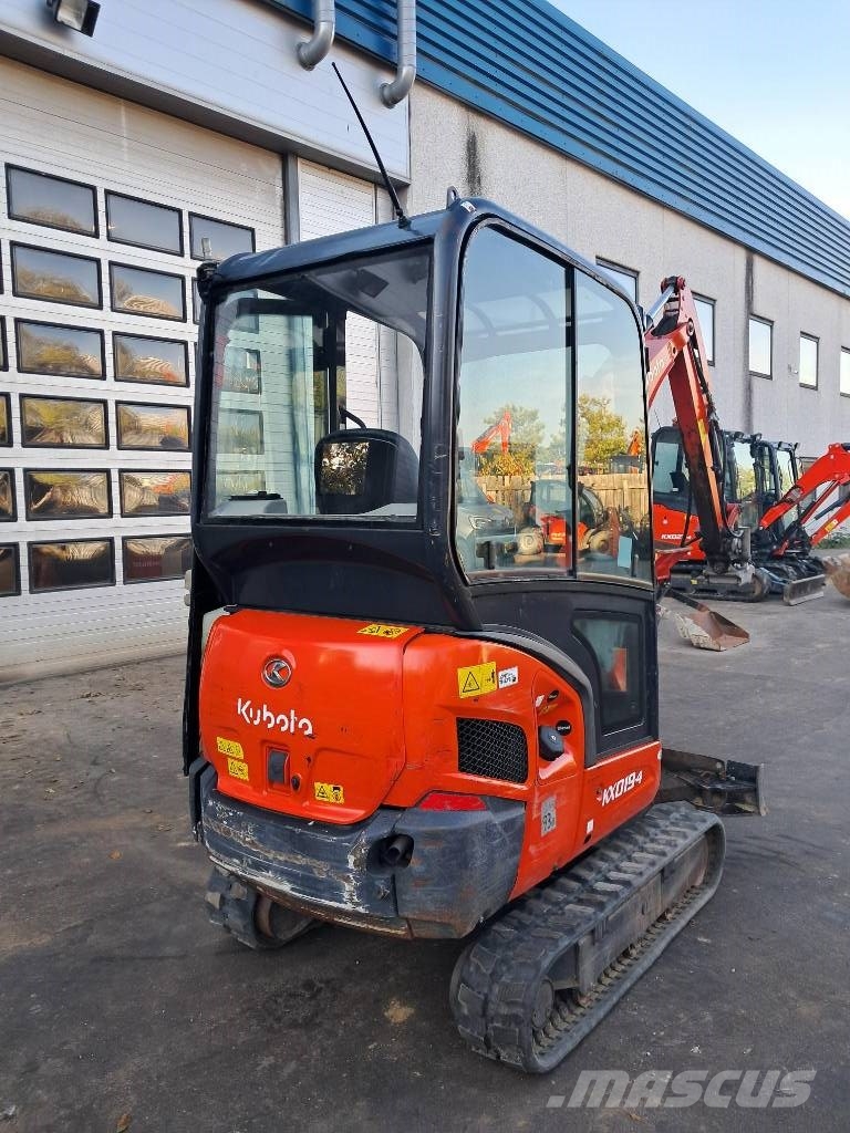 Kubota KX 019-4 حفارات صغيرة أقل من 7 طن (حفارات صغيرة)