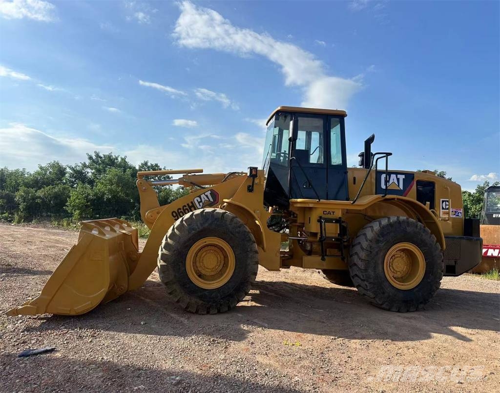 CAT 966H Kolesni nakladalci