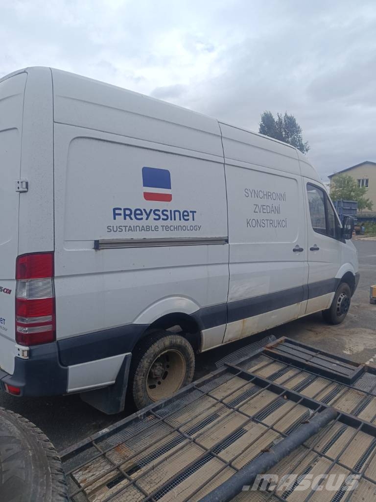 Mercedes-Benz Sprinter 515 CDI KA/36 Jakeluautot