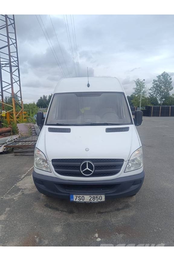 Mercedes-Benz Sprinter 515 CDI KA/36 Jakeluautot