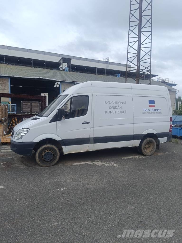 Mercedes-Benz Sprinter 515 CDI KA/36 Jakeluautot