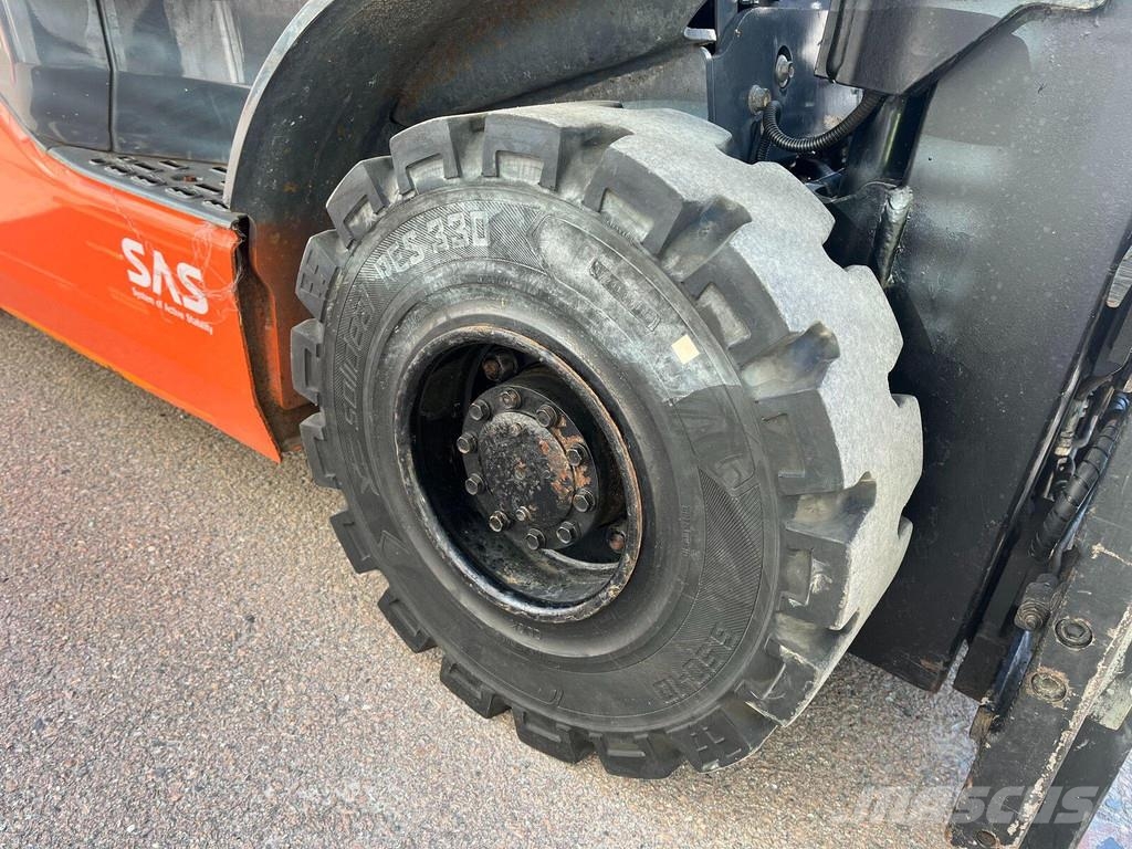 Toyota 02-8FGF15 LPG forklifts