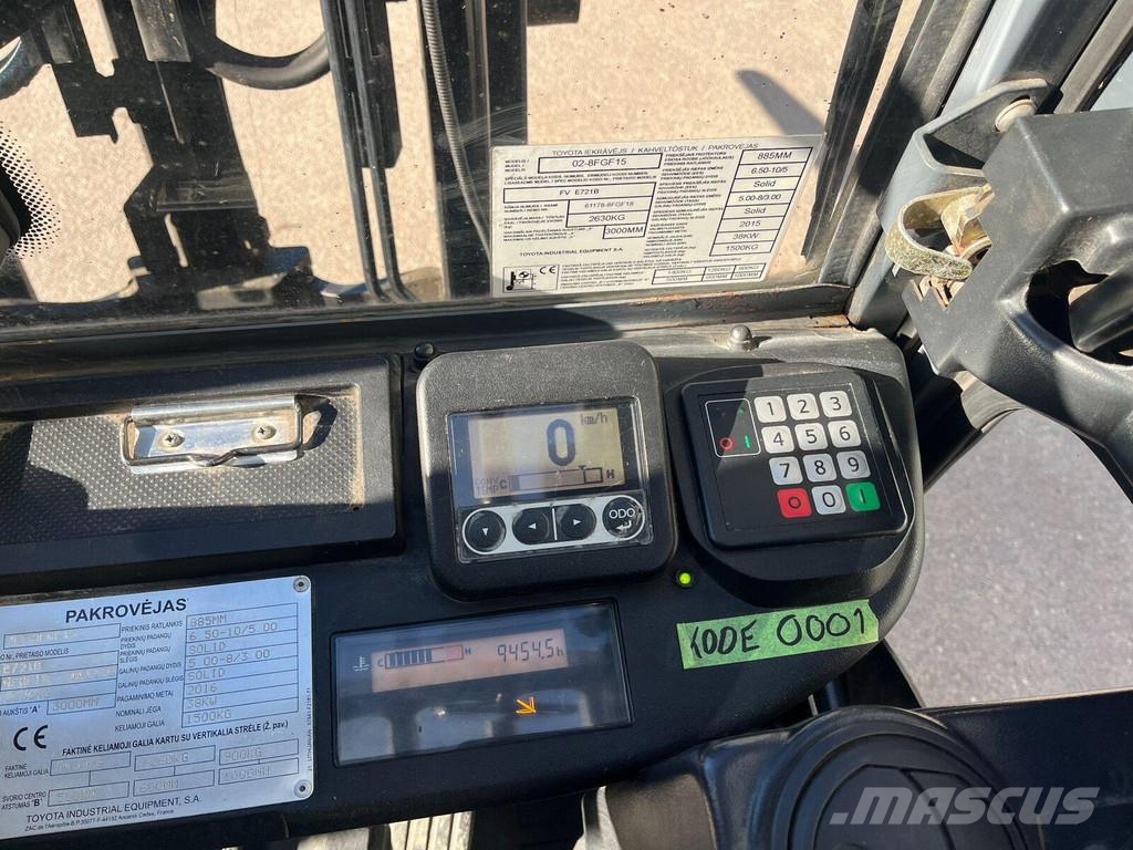 Toyota 02-8FGF15 LPG forklifts