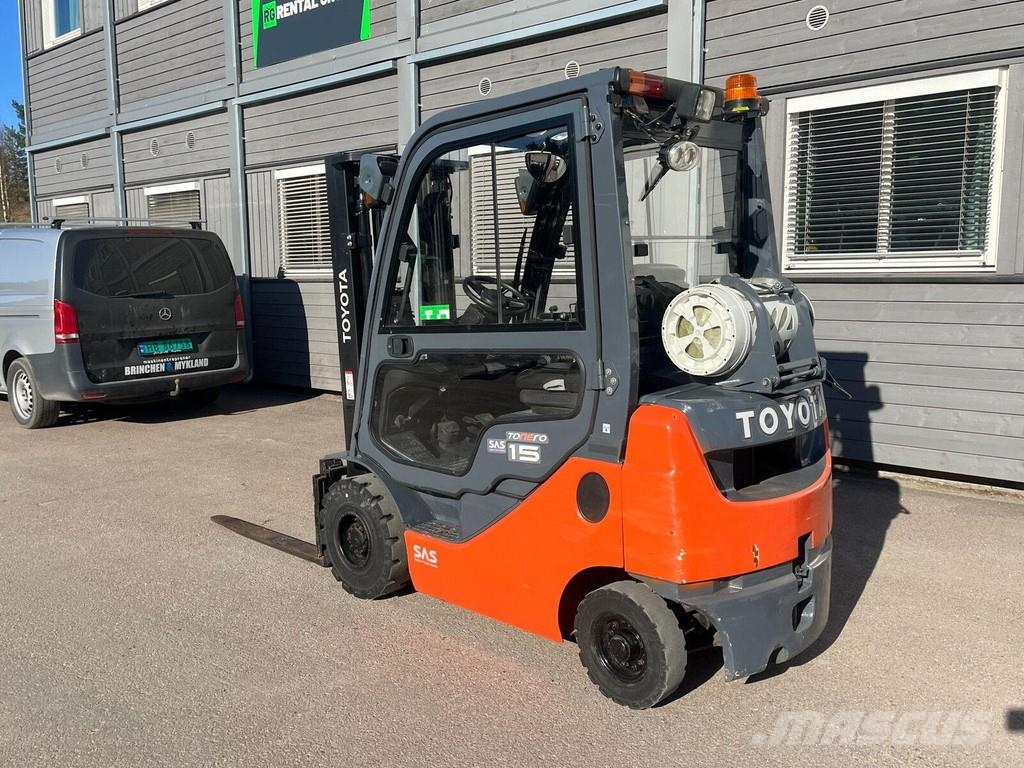 Toyota 02-8FGF15 LPG forklifts