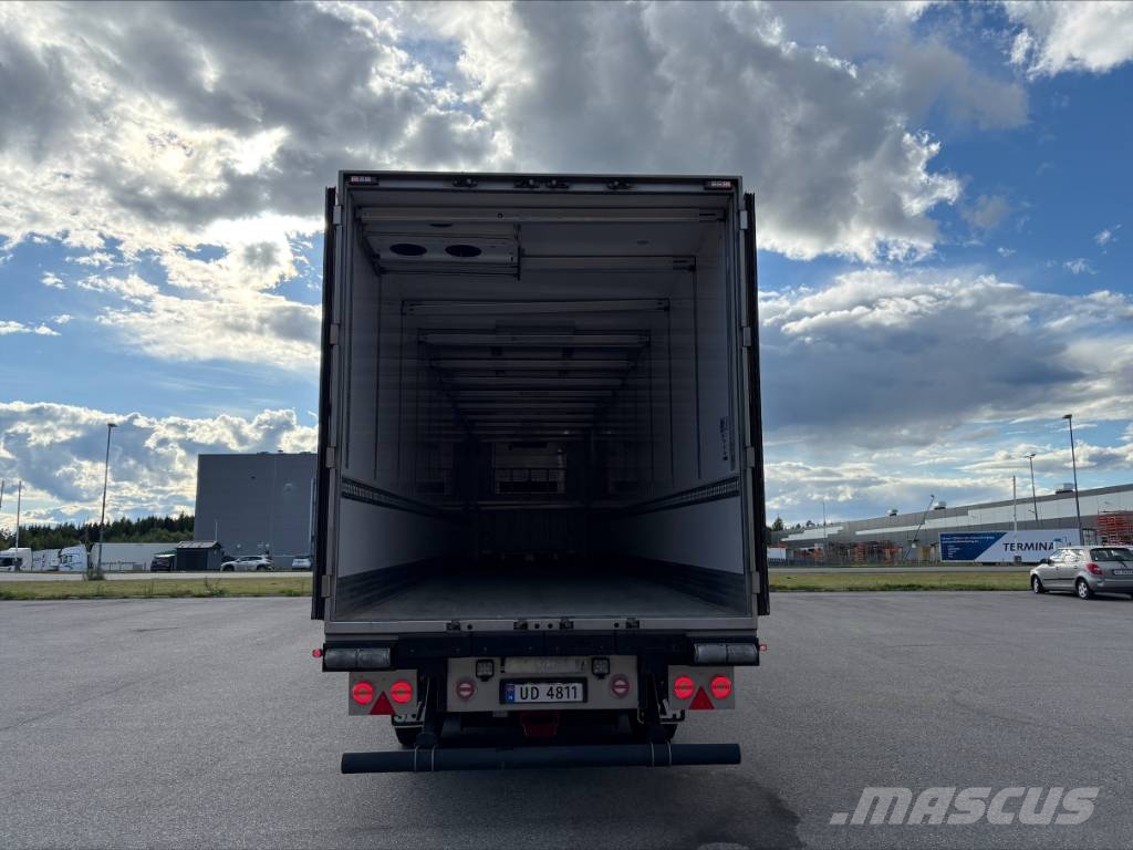 Sor Ibérica HUCKEPACK Semirremolques isotermos/frigoríficos