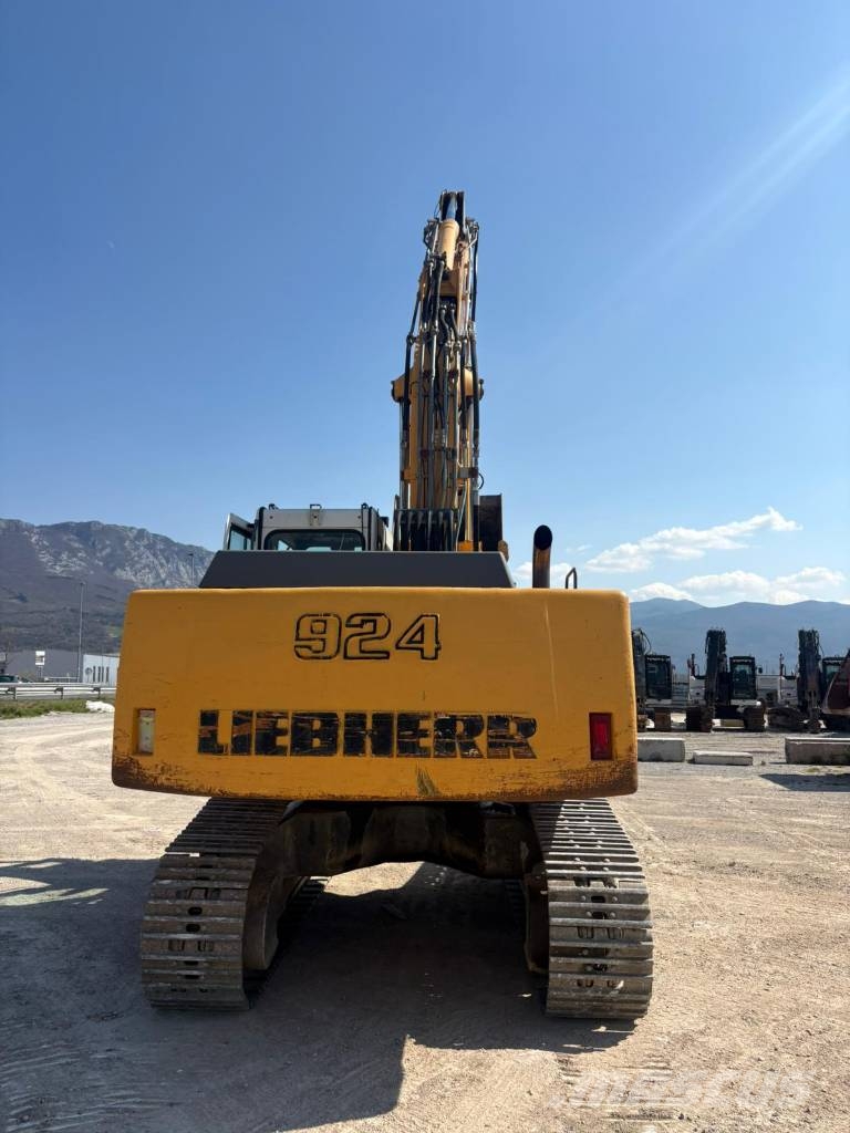 Liebherr R 924 B HD S L Kāpurķēžu ekskavatori