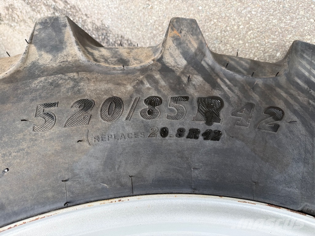MRL 2 sæt Farm Super 520/85 R42 tvillingehjul Pneumatiky, kolesá a ráfiky
