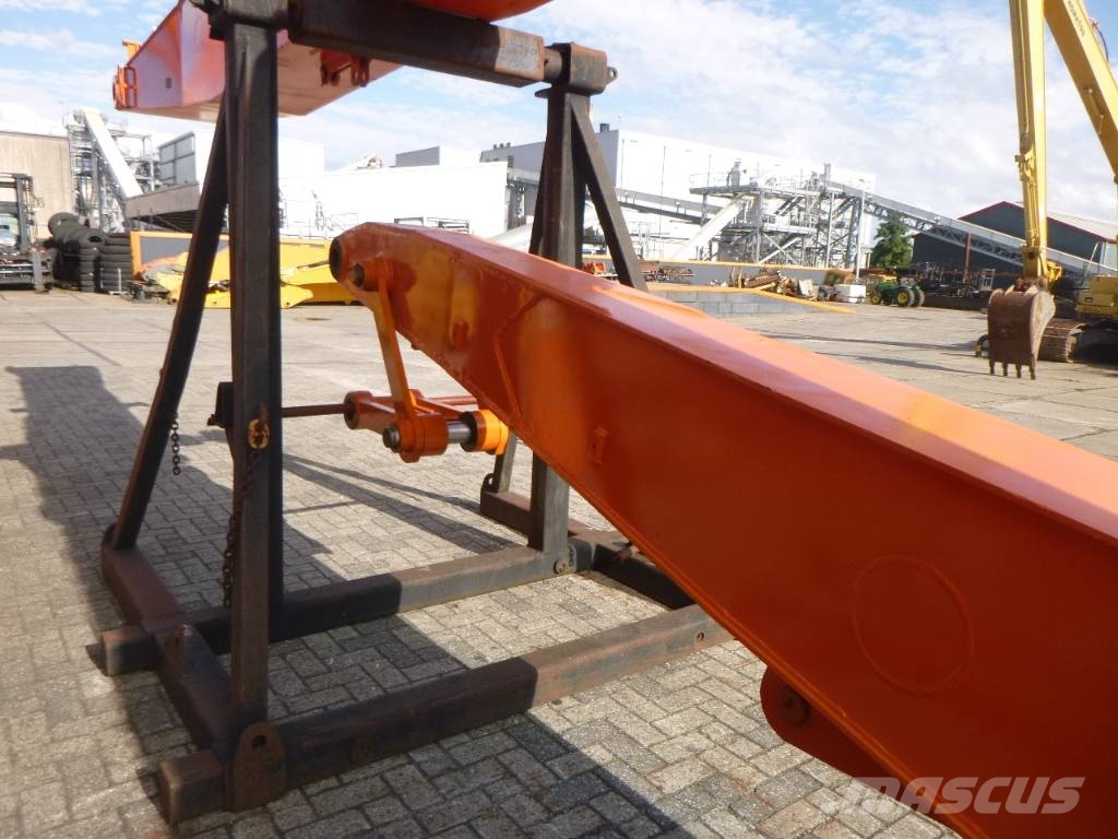 Hitachi ZX 450/ZX470 DEMOLITION HIGH REACH BOOM 组装挖掘机