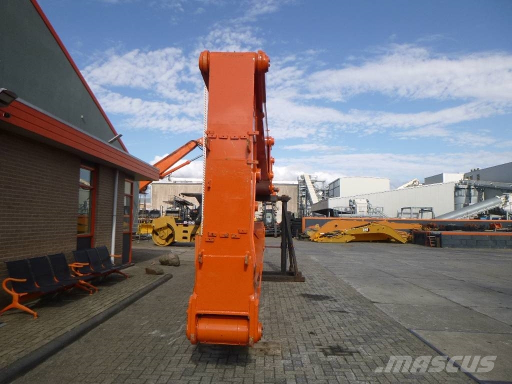 Hitachi ZX 450/ZX470 DEMOLITION HIGH REACH BOOM 组装挖掘机