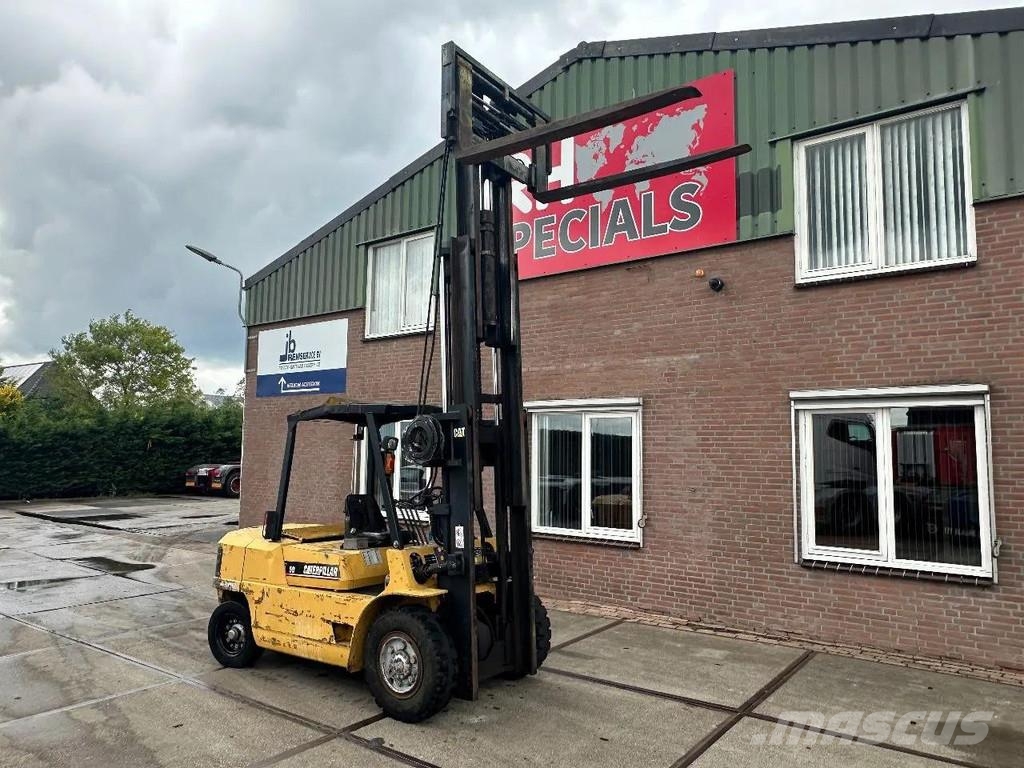CAT DP50 + VORKVERSTELLERS + SIDE SHIFT Stivuitor diesel
