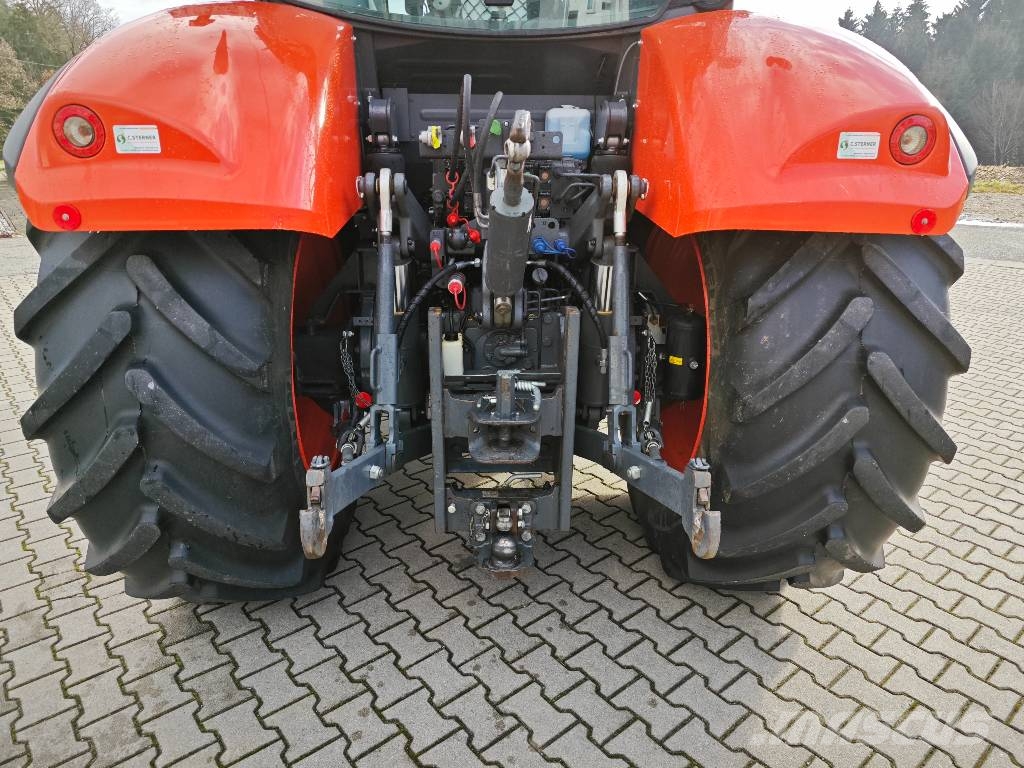 Kubota M 7-173 Premium KVT الجرارات