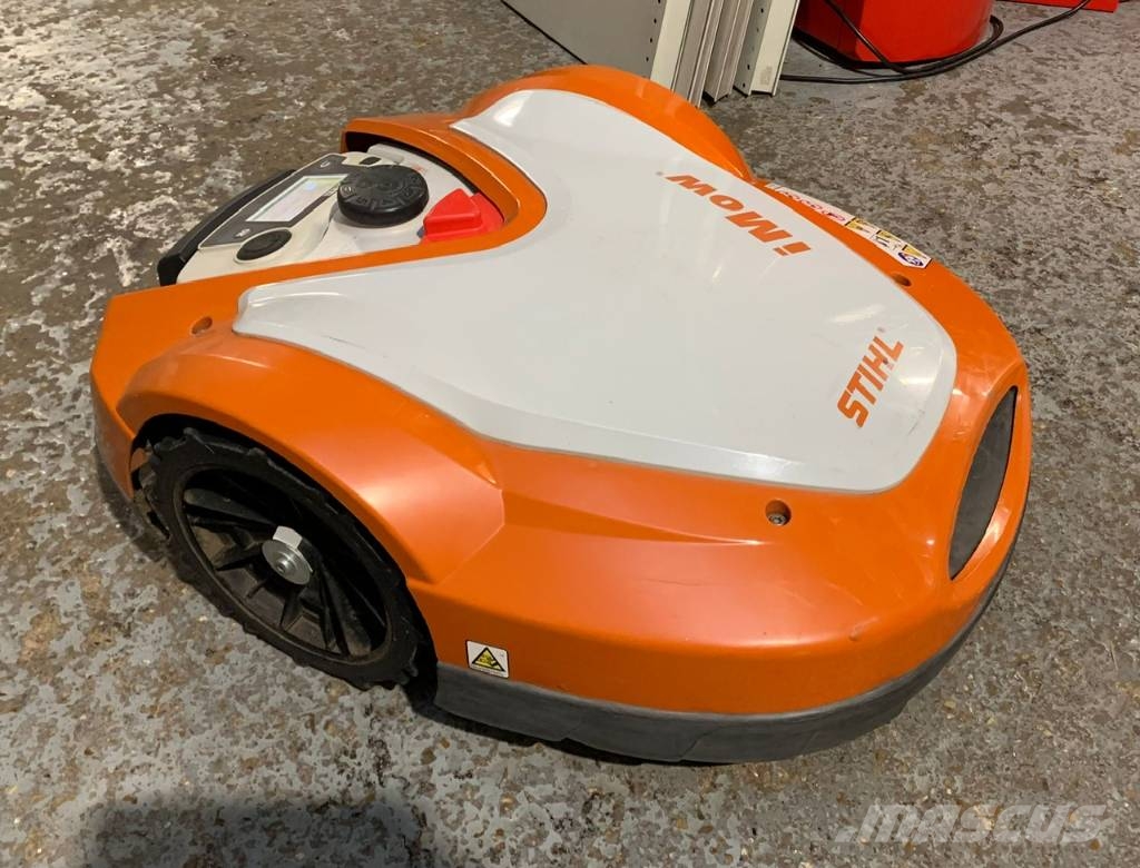 Stihl RMI 632 PC Robot mowers
