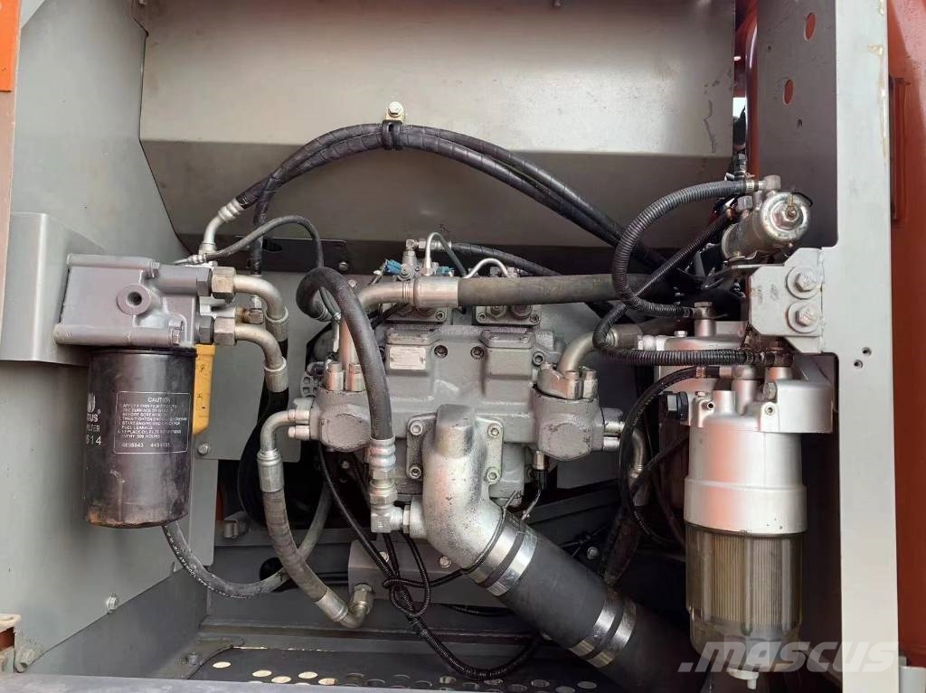 Hitachi ZX210G 履帶式 挖土機/掘鑿機/挖掘機