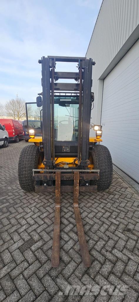 JCB 926 4x4 Ruwterein heftruck 4x4 triplo Terrängtruck
