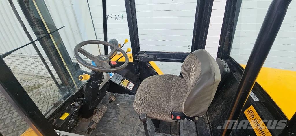 JCB 926 4x4 Ruwterein heftruck 4x4 triplo Terrängtruck