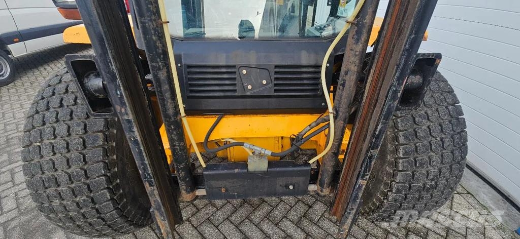 JCB 926 4x4 Ruwterein heftruck 4x4 triplo Terrängtruck