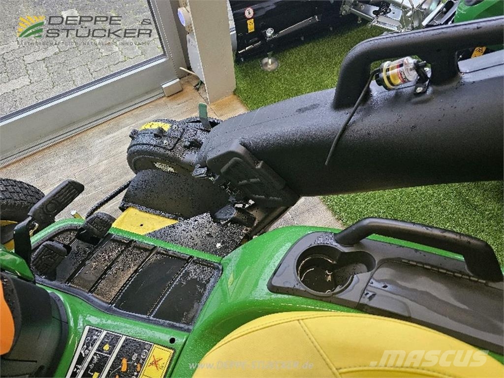 John Deere X590 mit GA ماكينات زراعية - غير ذلك
