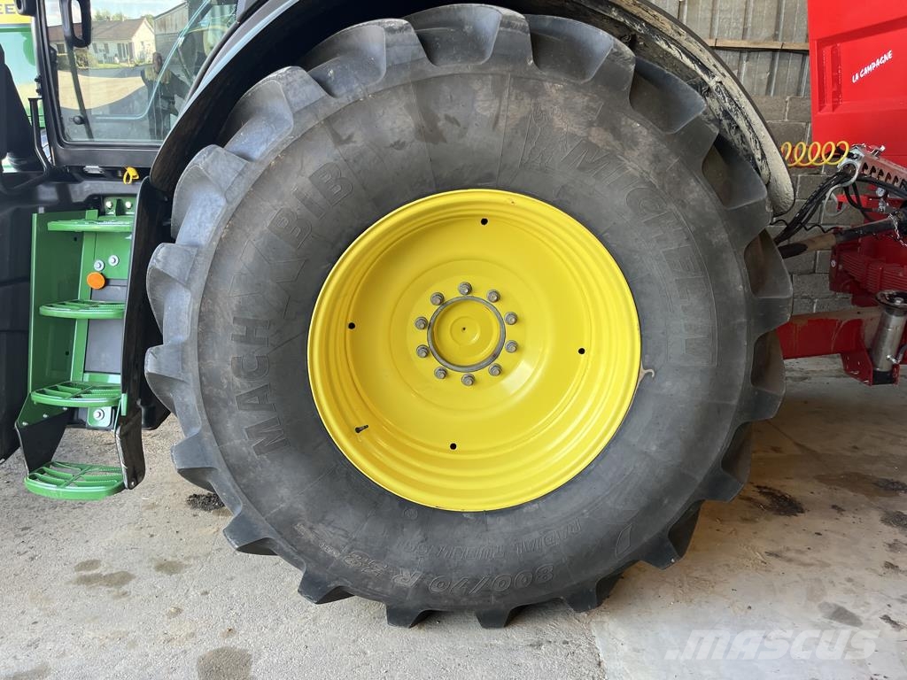 John Deere 6R230 Tractoren