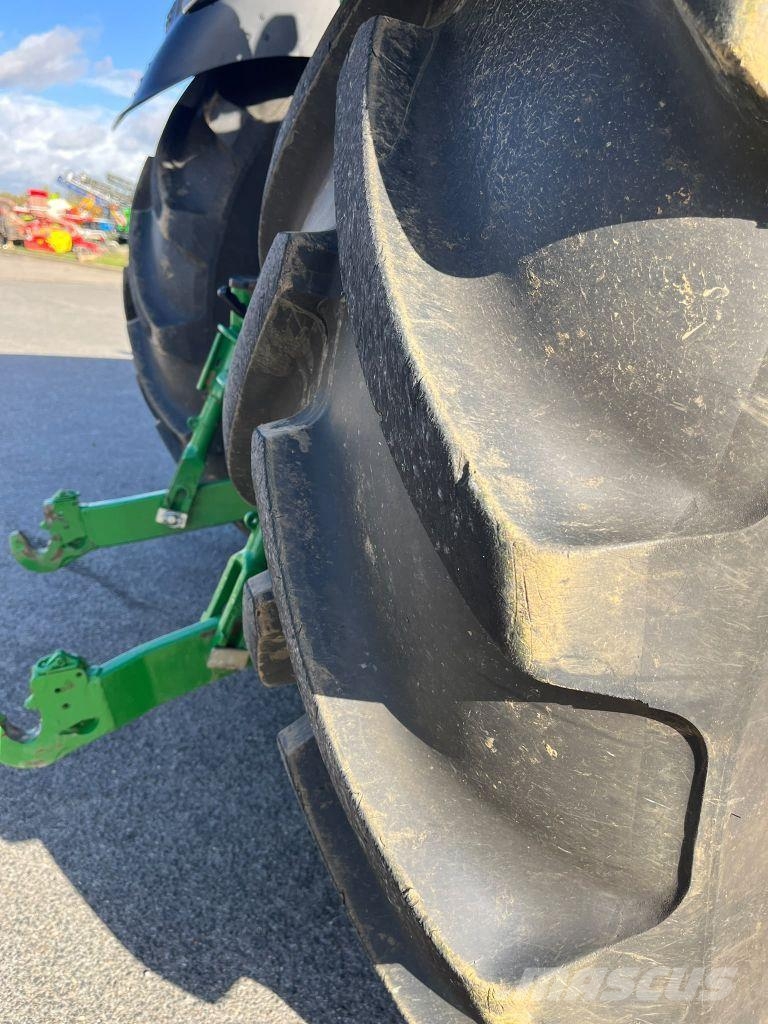 John Deere 6R230 Traktorer