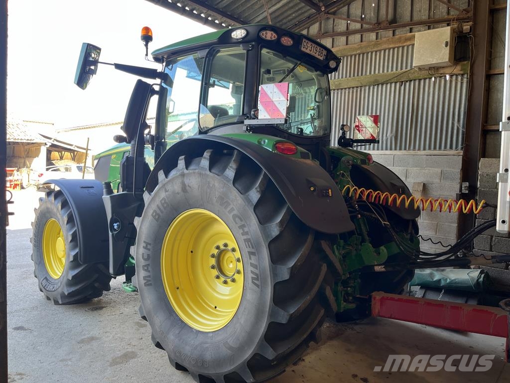 John Deere 6R230 曳引機