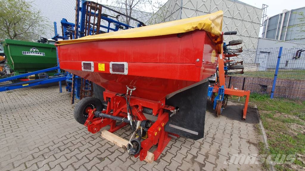 Bredal F2 - 2500 Rozmetadla chlévské mrvy