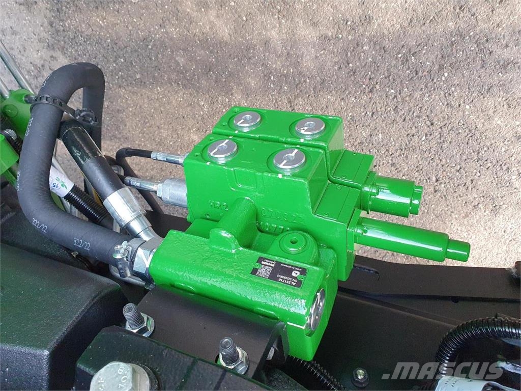 John Deere 6100M AQ+ Frontlader optional Garantie! Tractoare