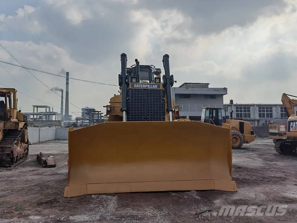 CAT D9N Crawler dozers