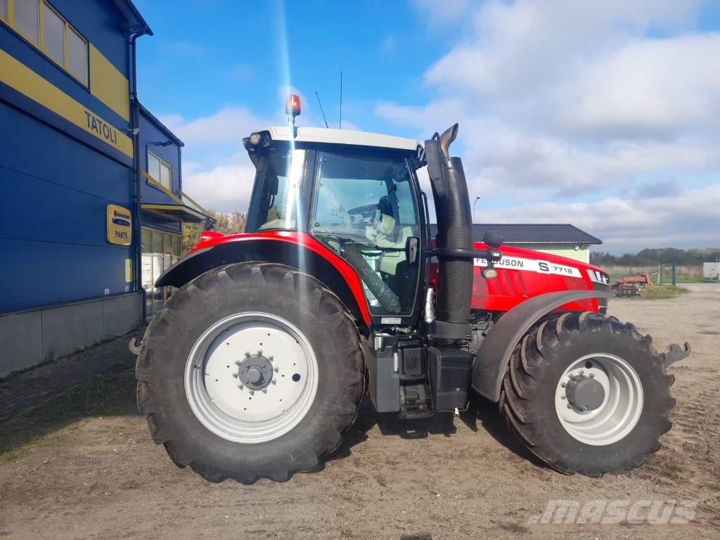 Massey Ferguson 7718S Trattori