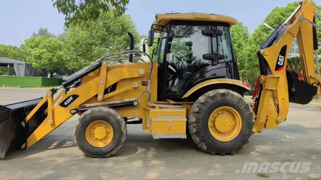 CAT 420 F Retrocargadoras