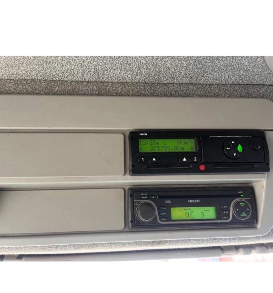Iveco Trakker AD 380 T45 Autogru