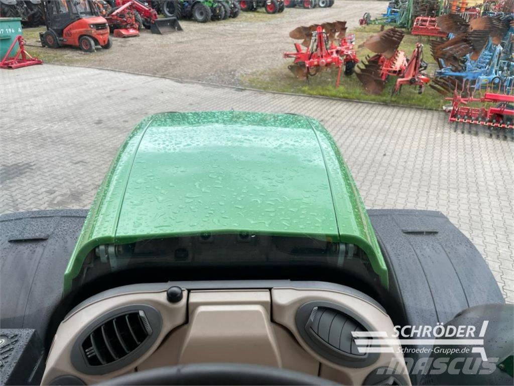 Fendt 824 VARIO S4 PROFI PLUS Tractors