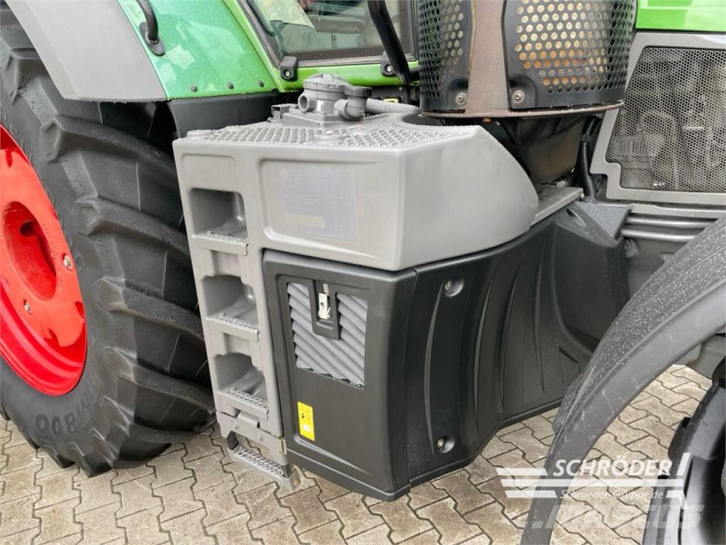 Fendt 824 VARIO S4 PROFI PLUS Tractors