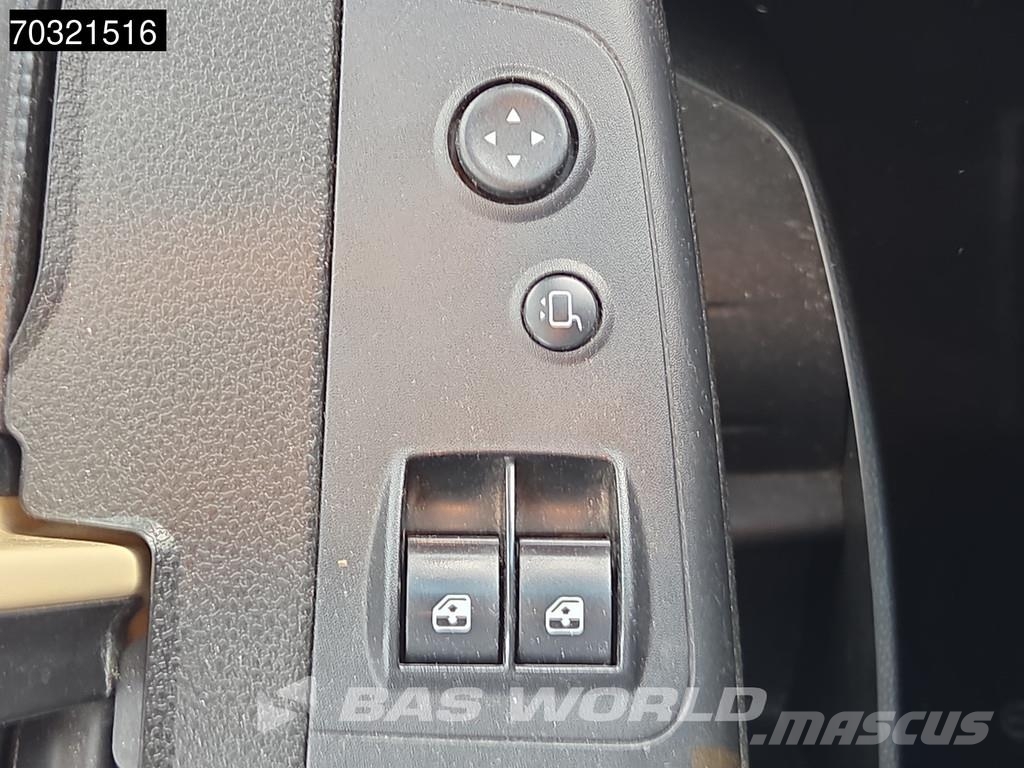 Iveco Eurocargo 120E210 Eurocargo 4X2 12t Cambio Automát Camiones caja cerrada