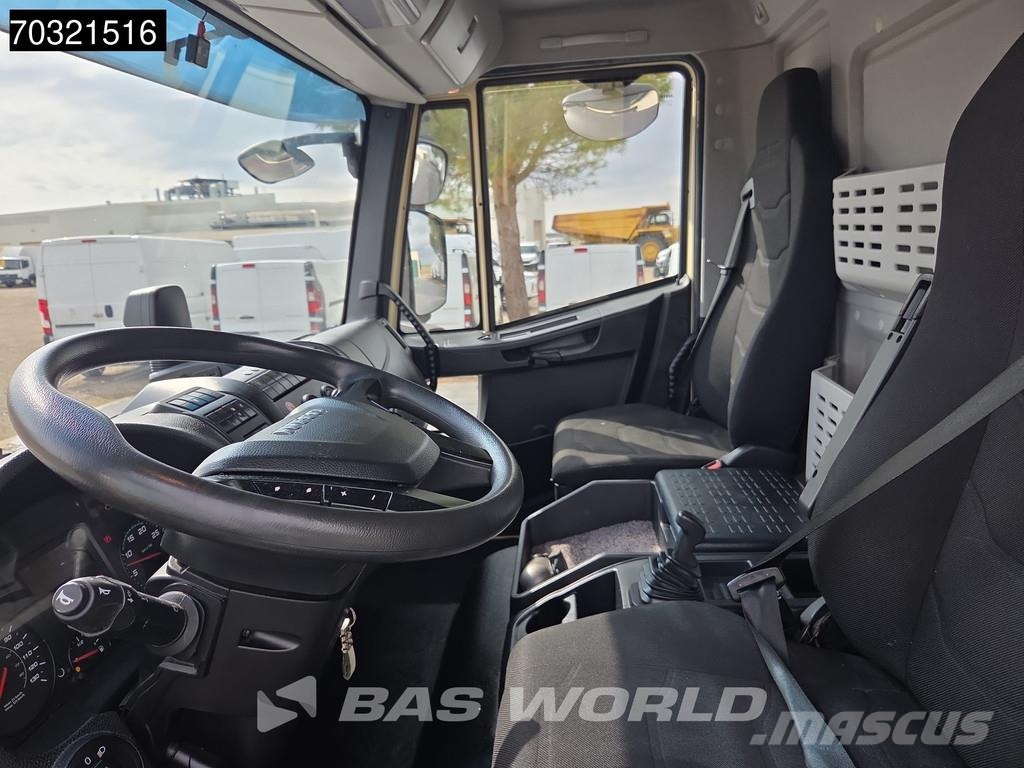 Iveco Eurocargo 120E210 Eurocargo 4X2 12t Cambio Automát 탑차 트럭