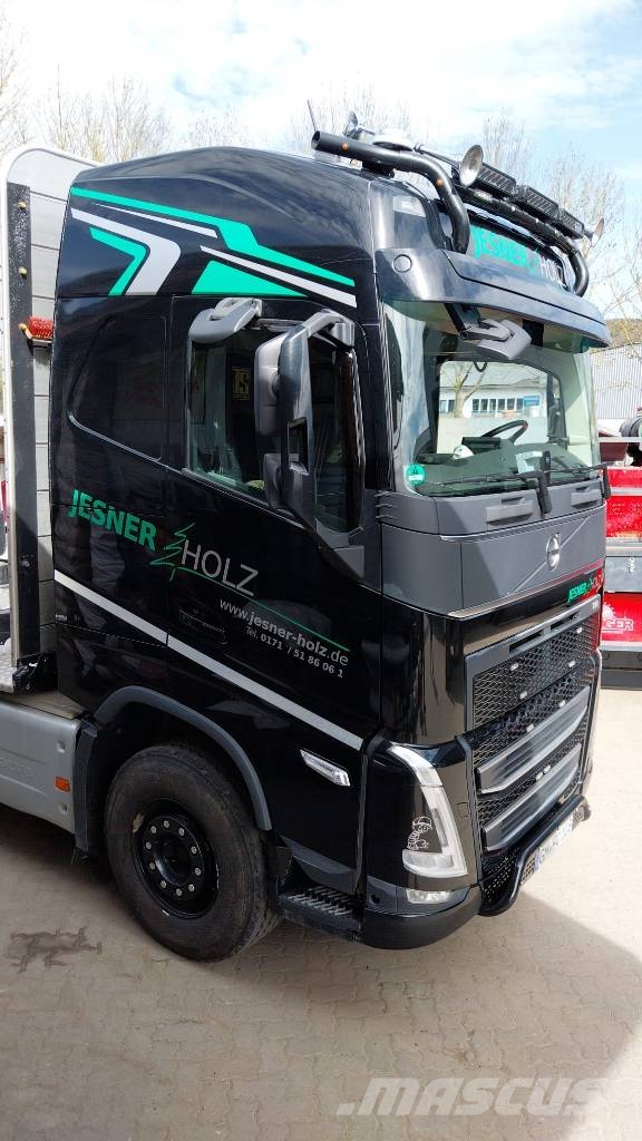 Volvo FH 540 Timber trucks