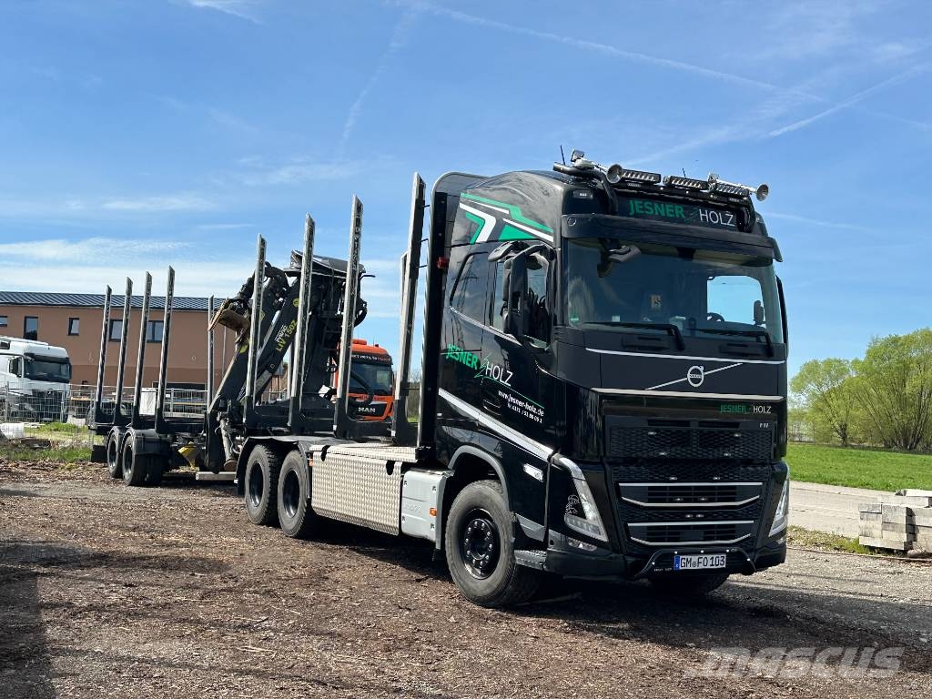 Volvo FH 540 Timber trucks