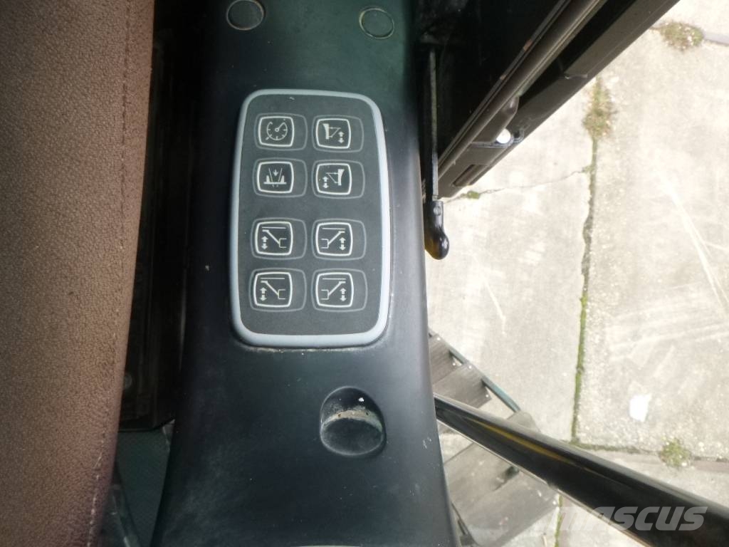 JCB JS 175 W Pyöräkaivukoneet