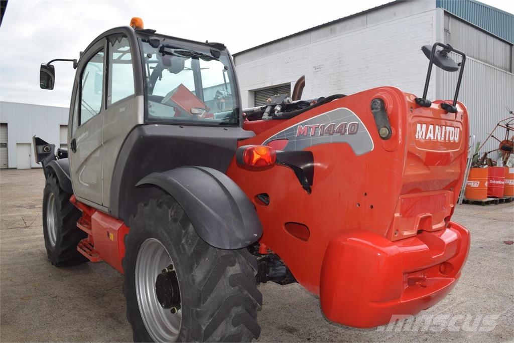 Manitou MT 1440 رافعات سلة تلسكوبية