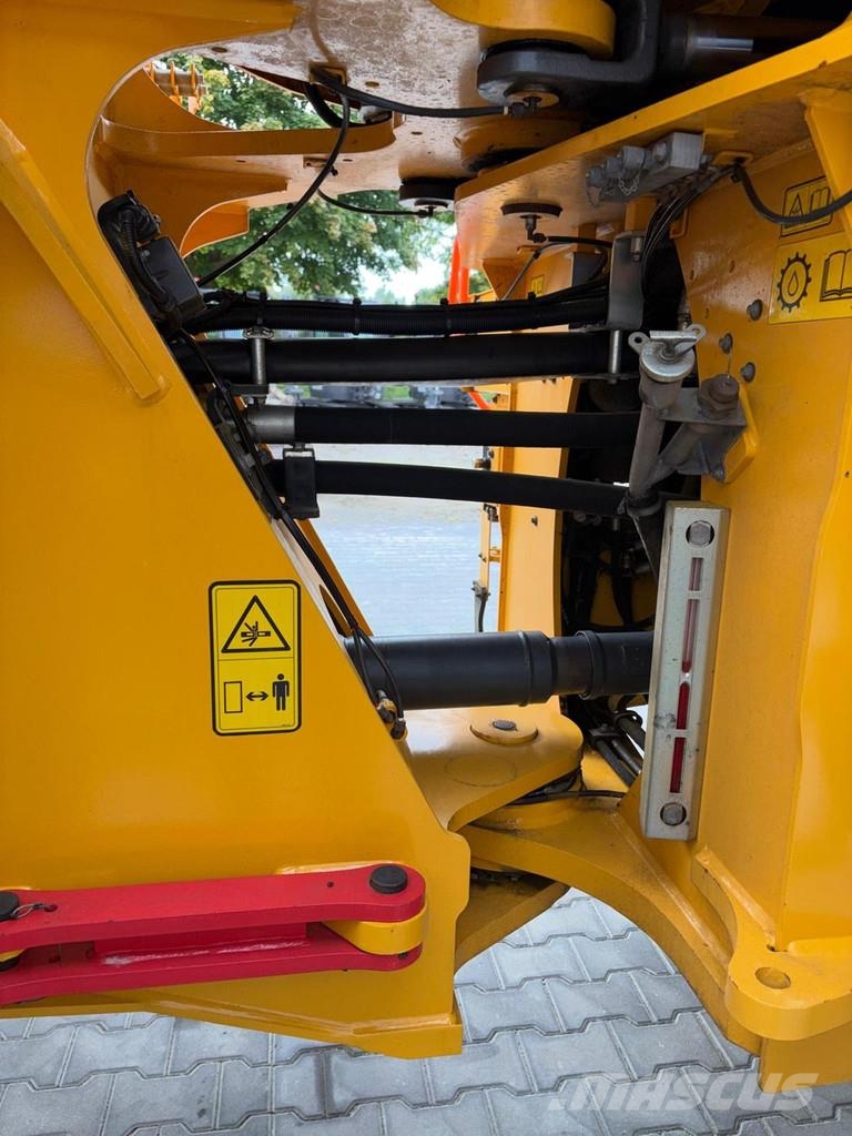 Volvo L150H لوادر بعجل