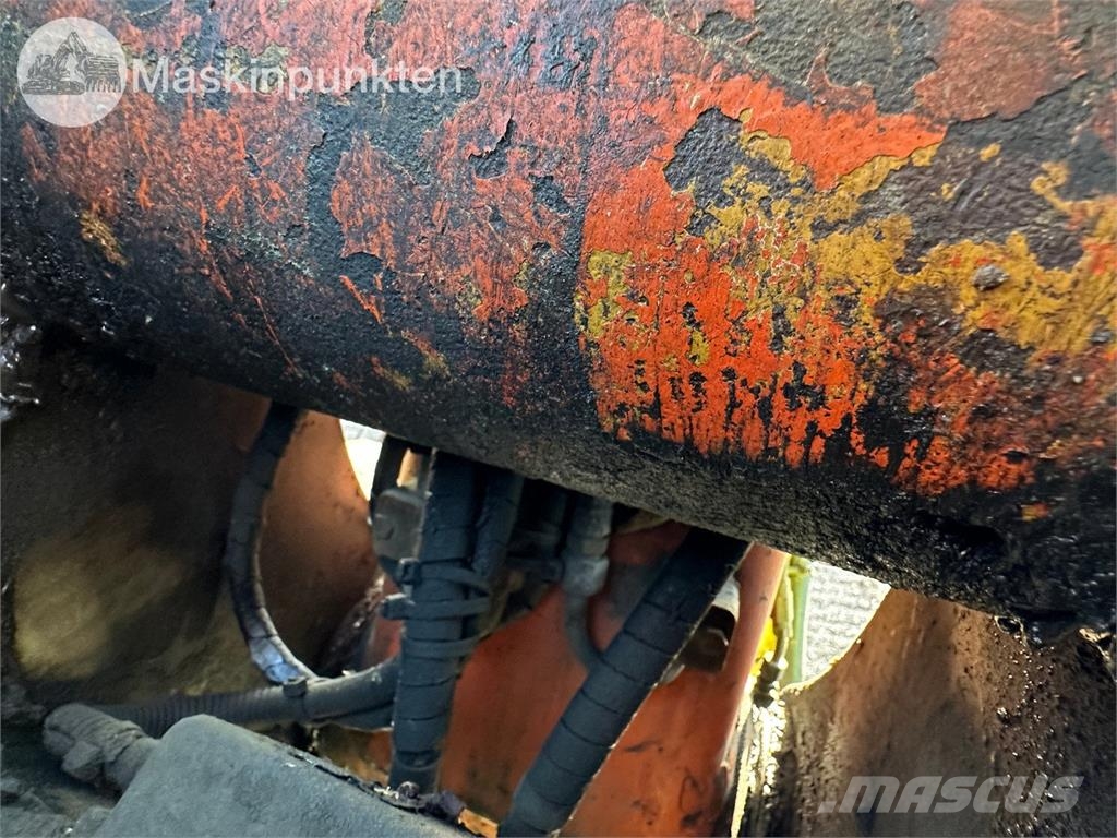 Hitachi ZX130 Escavatori cingolati