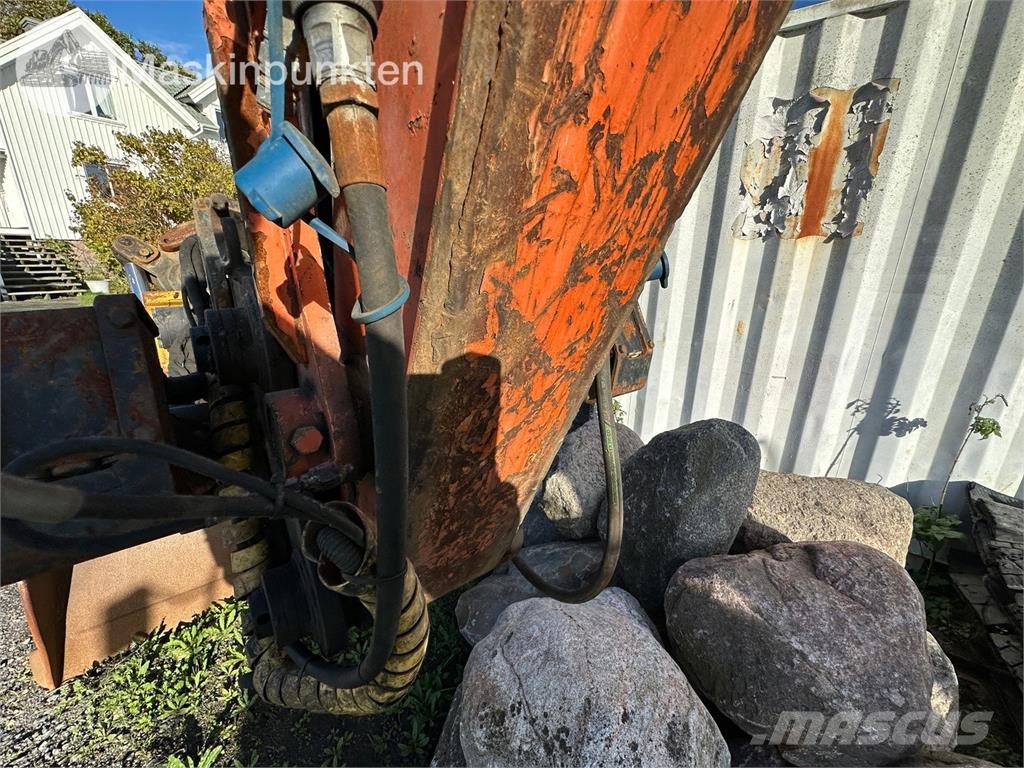 Hitachi ZX130 Escavatori cingolati