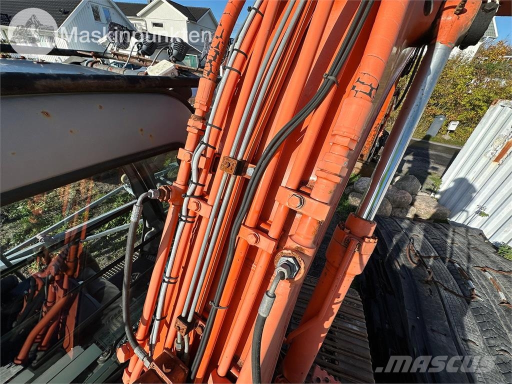 Hitachi ZX130 Escavatori cingolati