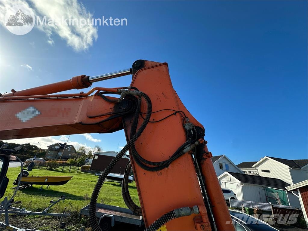 Hitachi ZX130 Escavatori cingolati