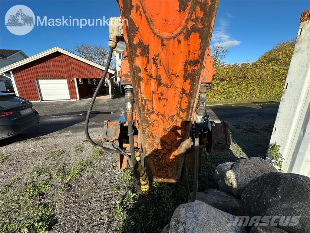 Hitachi ZX130 Escavatori cingolati