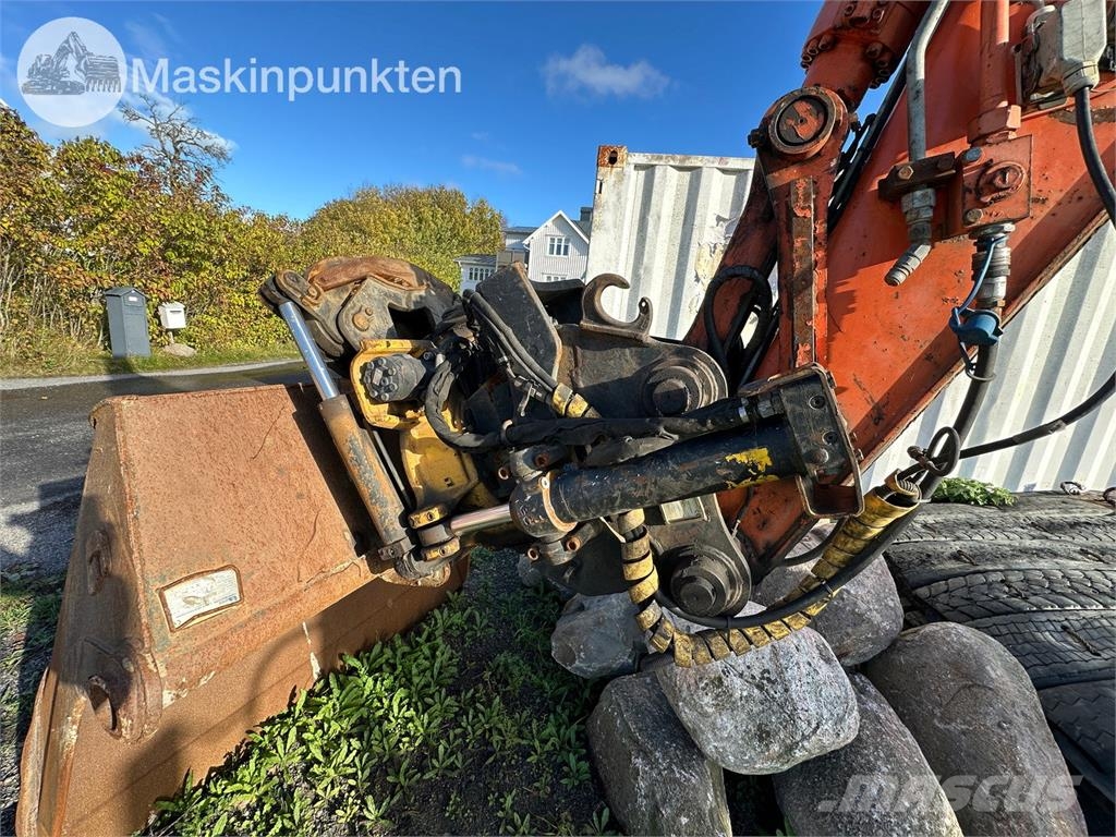 Hitachi ZX130 Escavatori cingolati